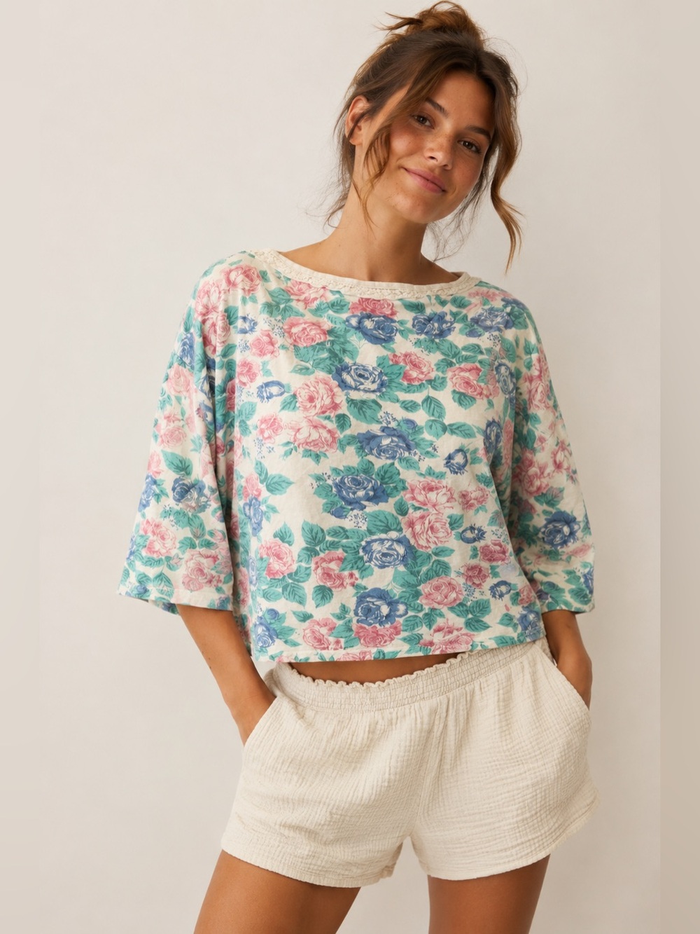 Vintage Floral Short Sleeve Tee in Cream, Pink & Blue